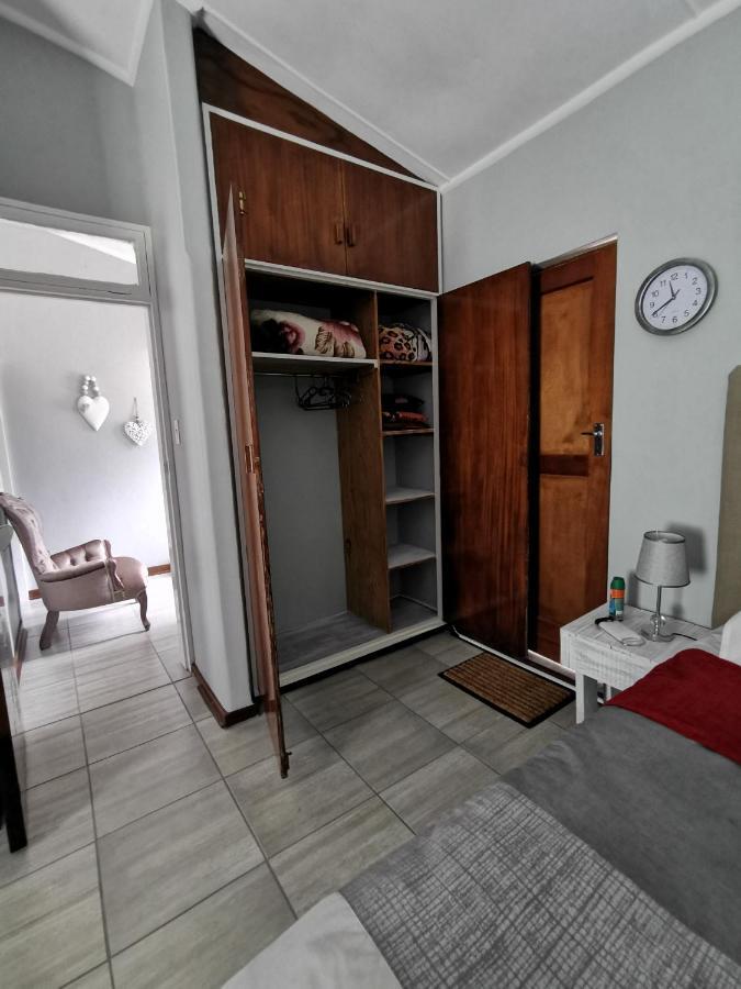 Stew S Room Polokwane Luaran gambar