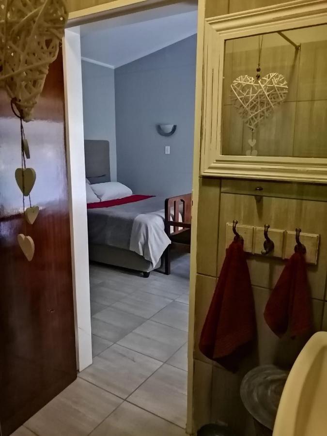 Stew S Room Polokwane Luaran gambar