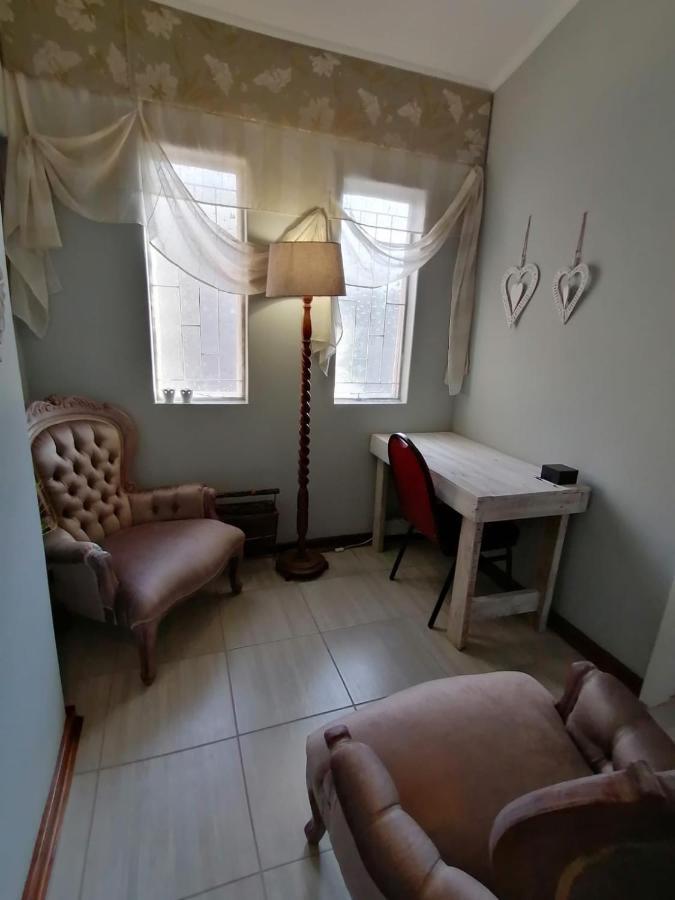 Stew S Room Polokwane Luaran gambar